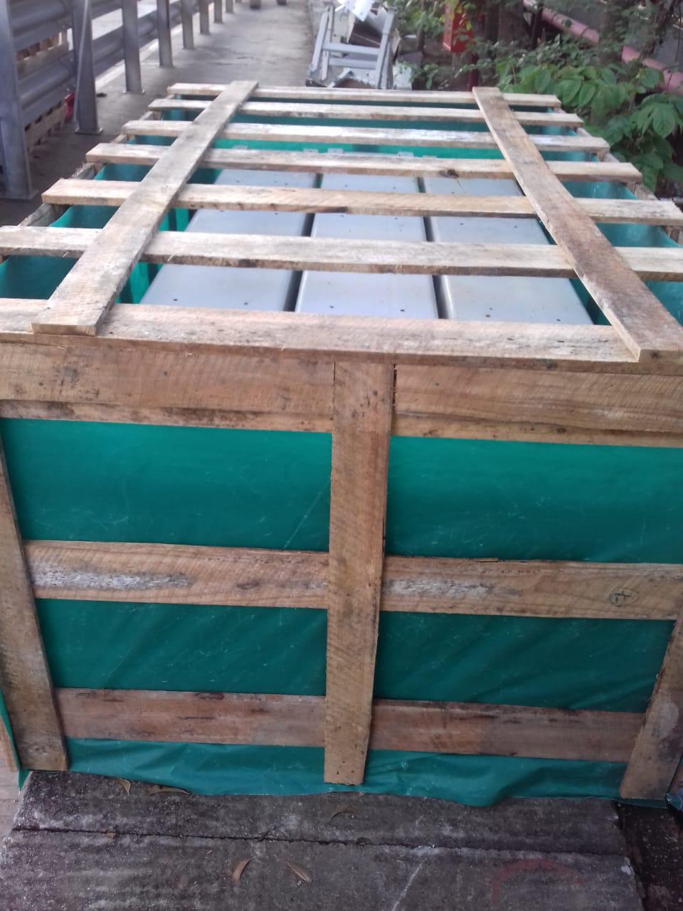 Open Wooden Crates view 1